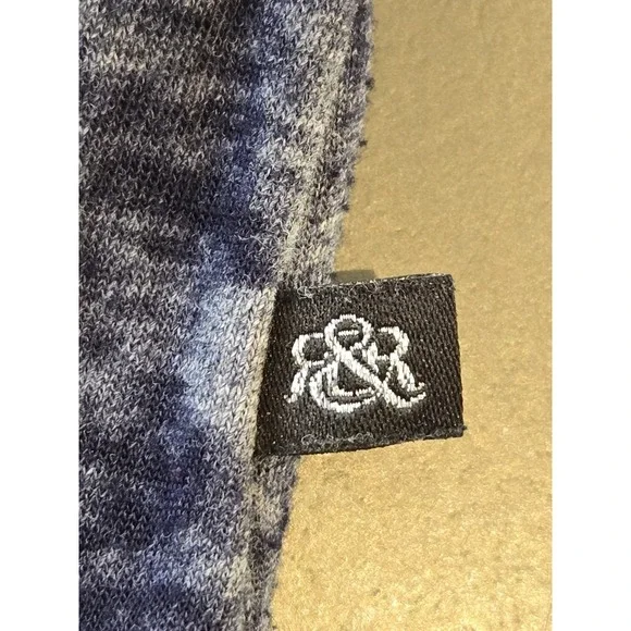 Tunic Shirt Size S Star Wars Rock & Republic Studded R2-D2 Short Sleeve High Lo - Picture 10 of 11